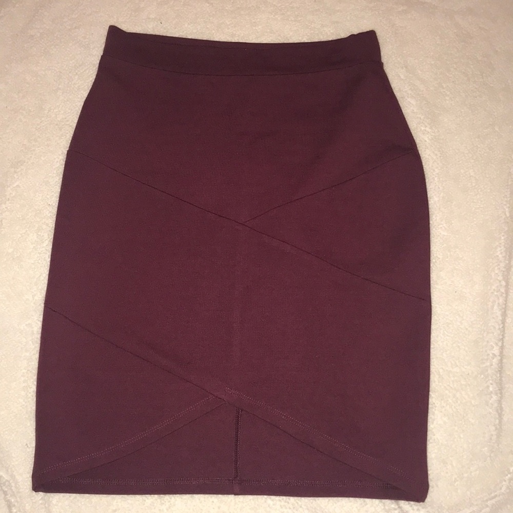 Red tight skirt